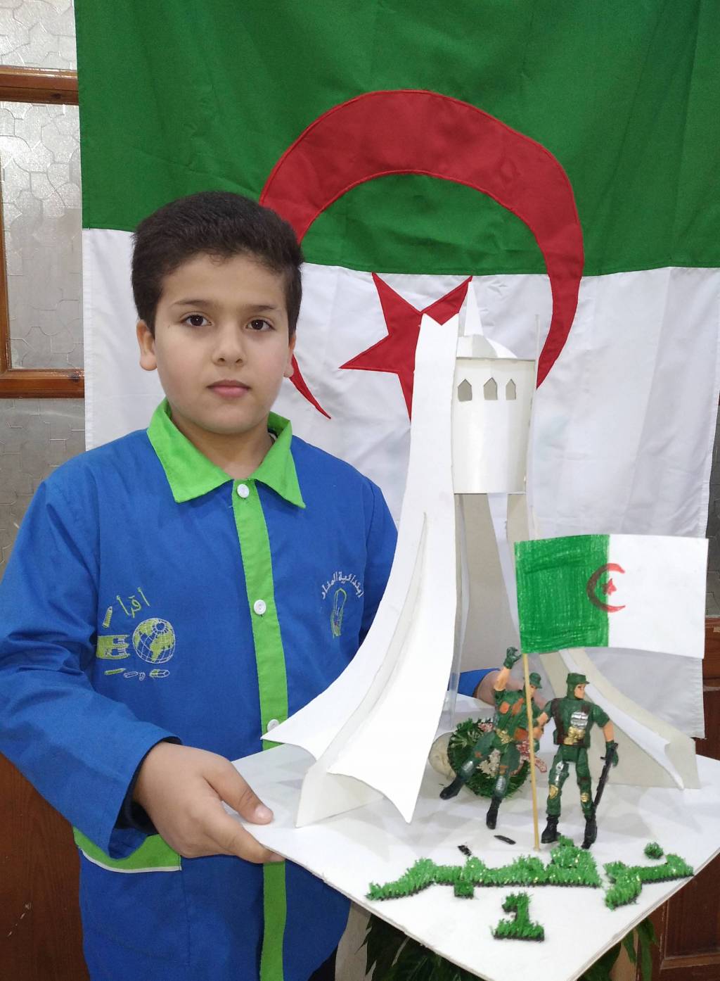 أعمال إبداعية عن الثورة 4
